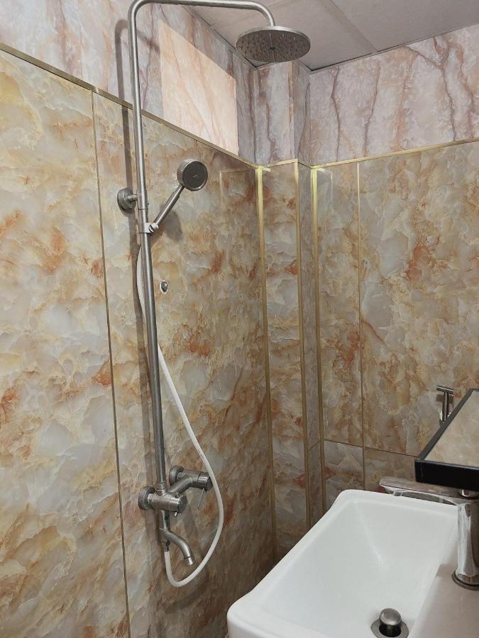 הו צ'י מין סיטי Quoc An Hotel מראה חיצוני תמונה